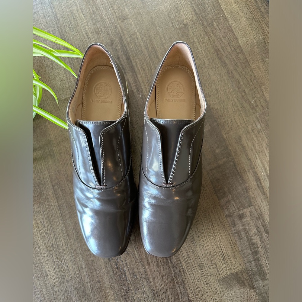 Tory Burch - Ryder Loafer - Espresso - Women Size 8.5- Pre Owned- style 32431 - Picture 2 of 11